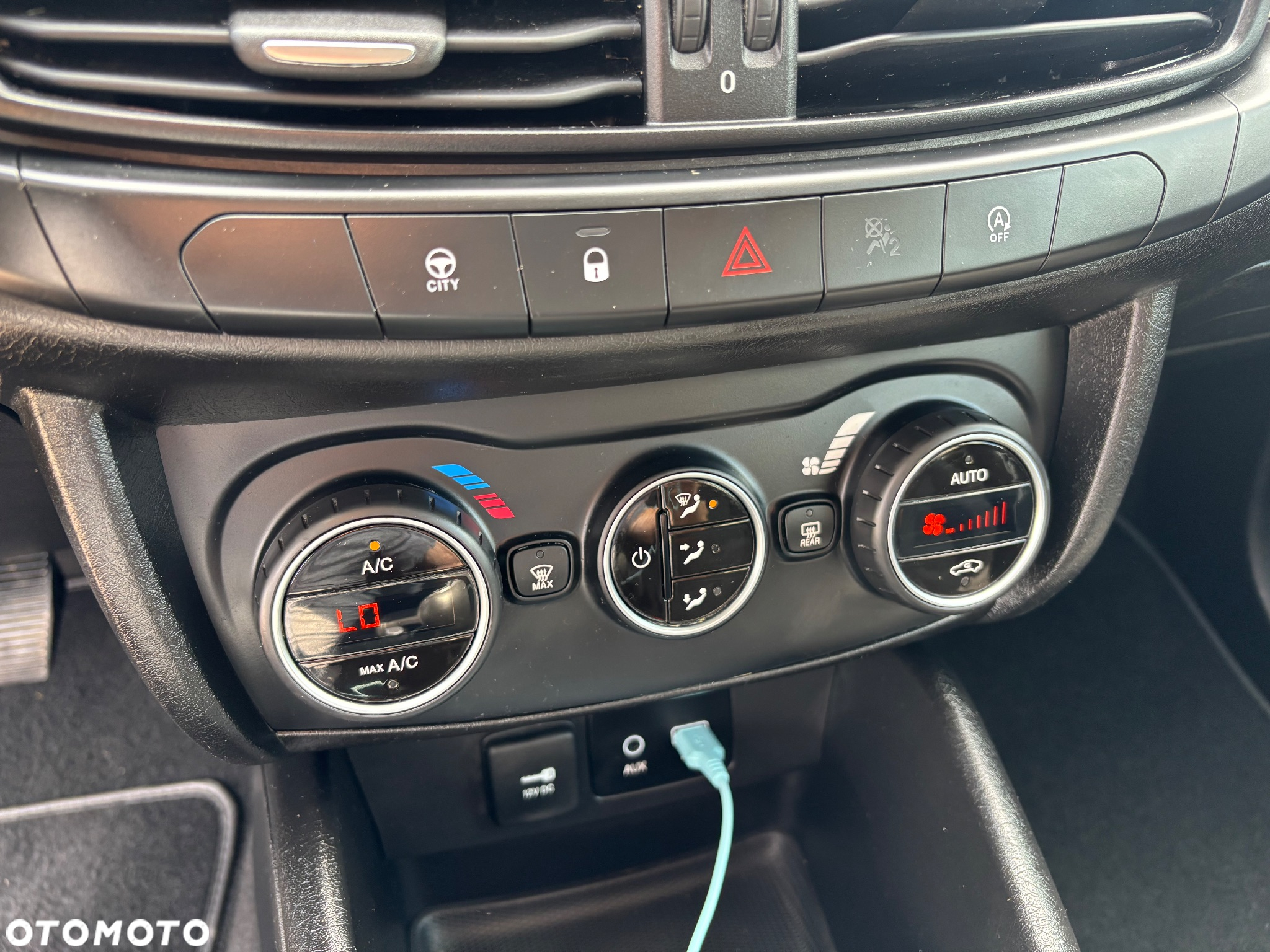 Fiat Tipo 1.4 T-Jet 16v Sport - 14