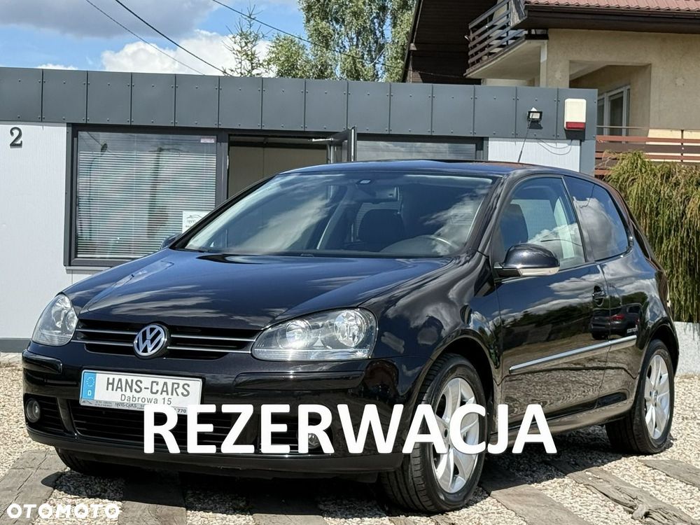 Volkswagen Golf - 1