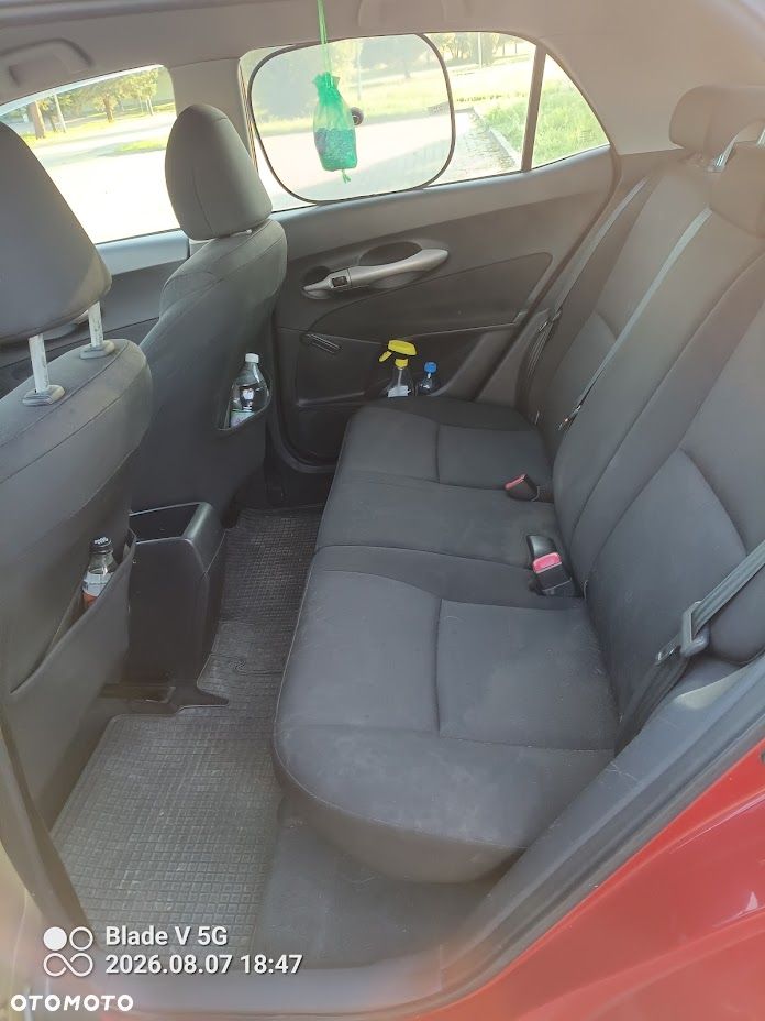 Toyota Auris 1.4 VVT-i Terra - 5
