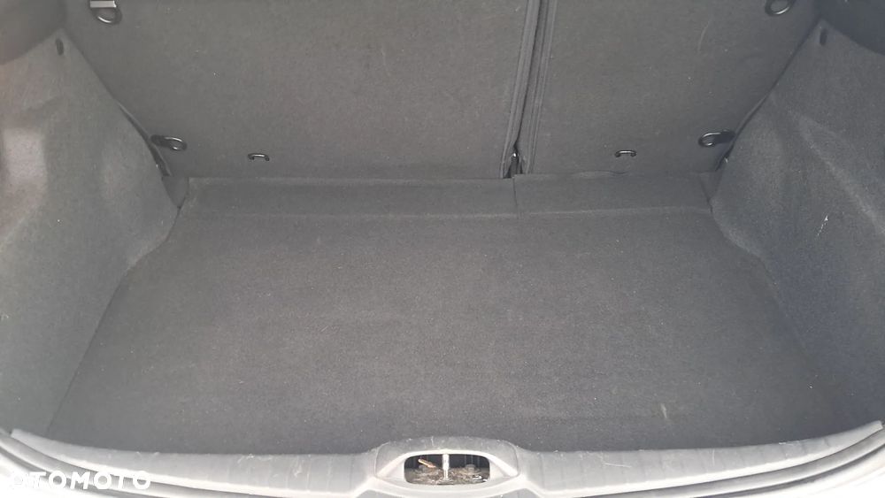 Peugeot 208 1.2 PureTech Allure - 22