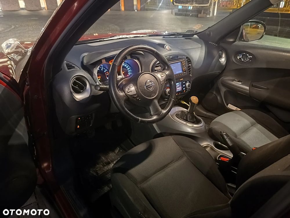 Nissan Juke 1.6 Visia - 8