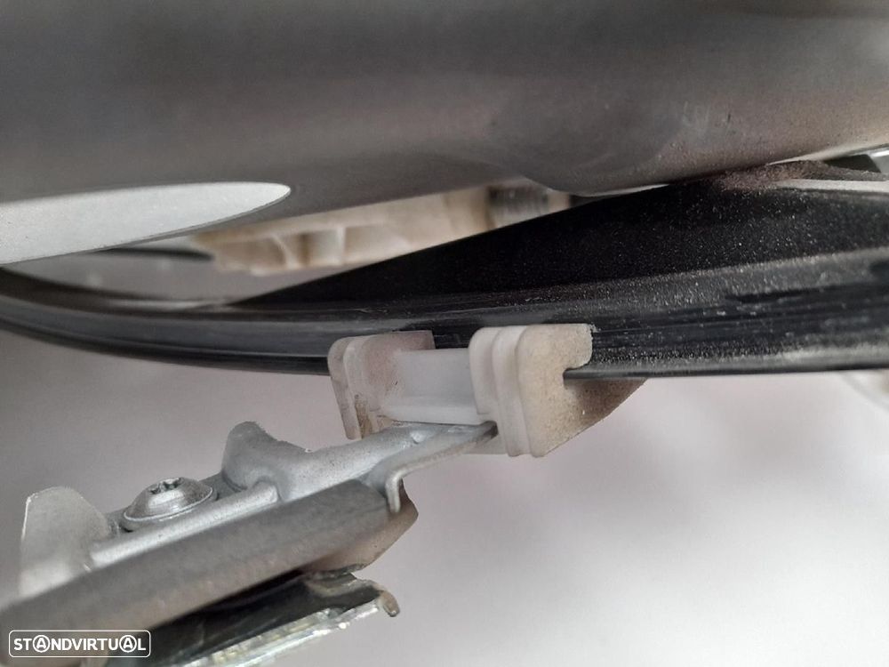 ELEVADOR DE VIDRO FRONTAL ESQUERDO MERCEDES-BENZ CLASSE A 2005 - 4