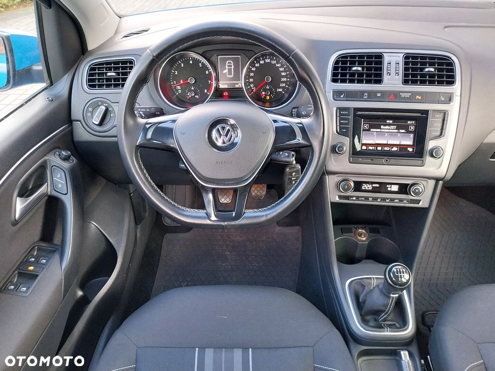 Volkswagen Polo 1.2 TSI Blue Motion Technology Lounge - 18