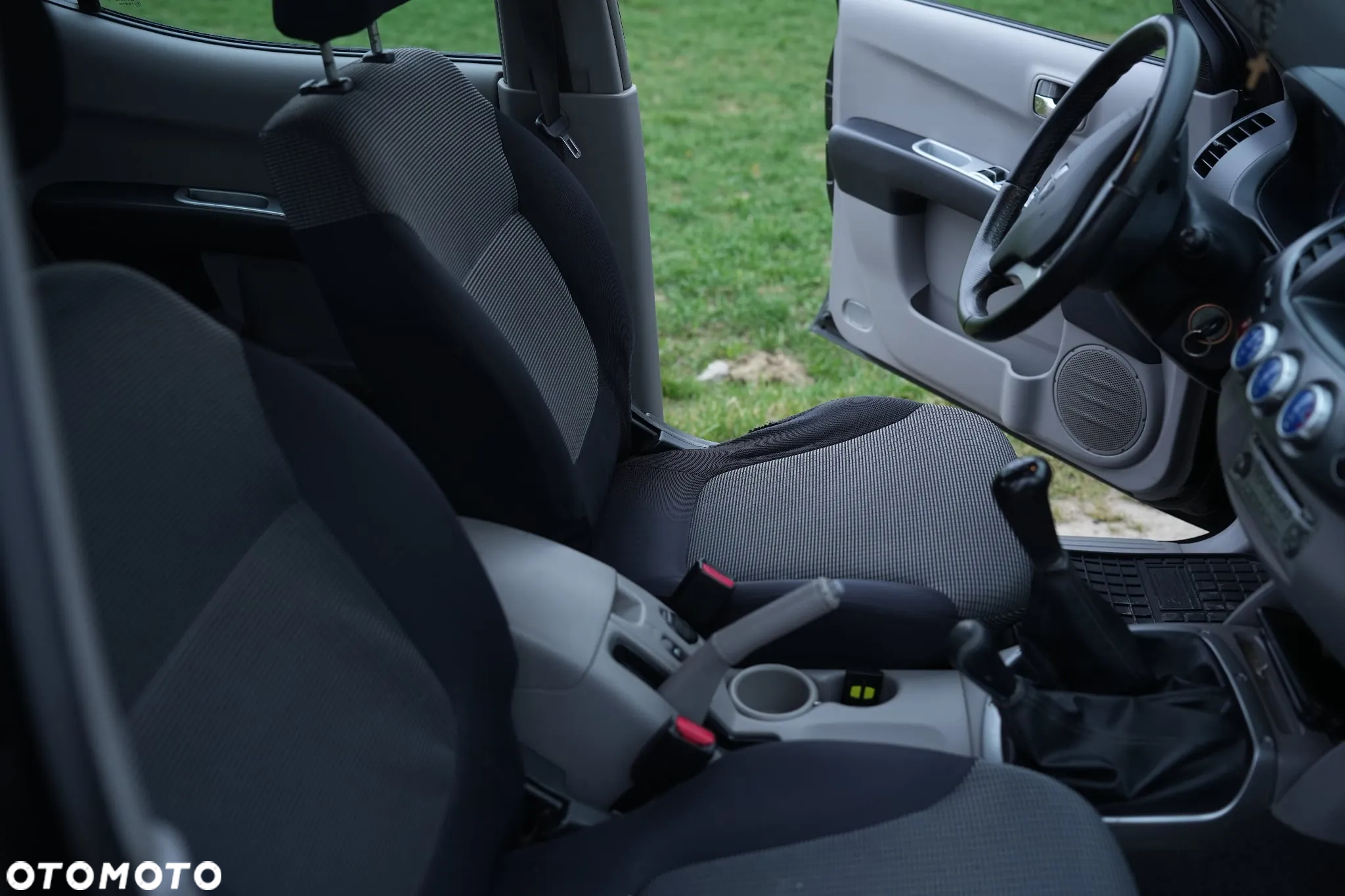 Mitsubishi L200 2.5 DID Instyle - 9