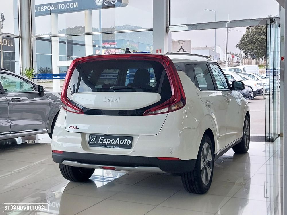 Kia e-Soul 64kWh - 3