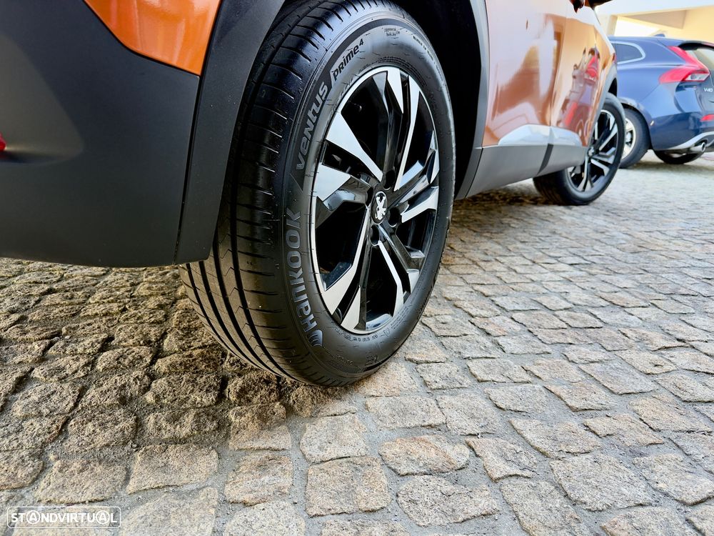 Peugeot 2008 1.2 PureTech Allure Pack - 19