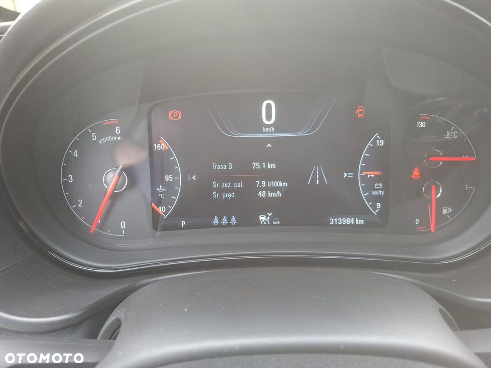 Opel Insignia 2.0 Bi Turbo CDTI 4x4 - 28