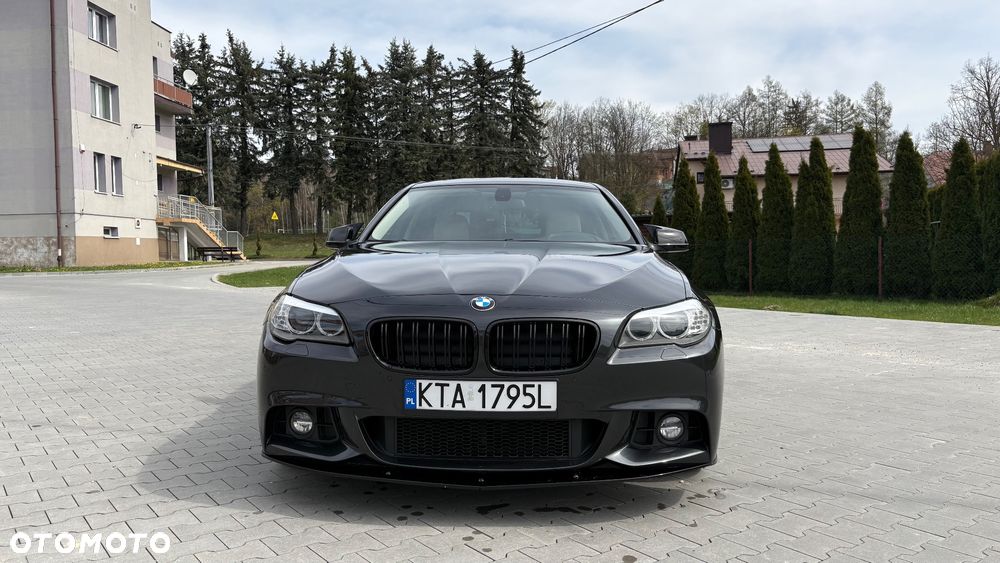 BMW Seria 5 520d - 4
