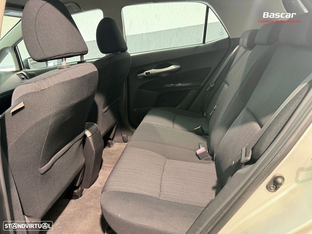 Toyota Auris 1.4 D-4D AC - 11