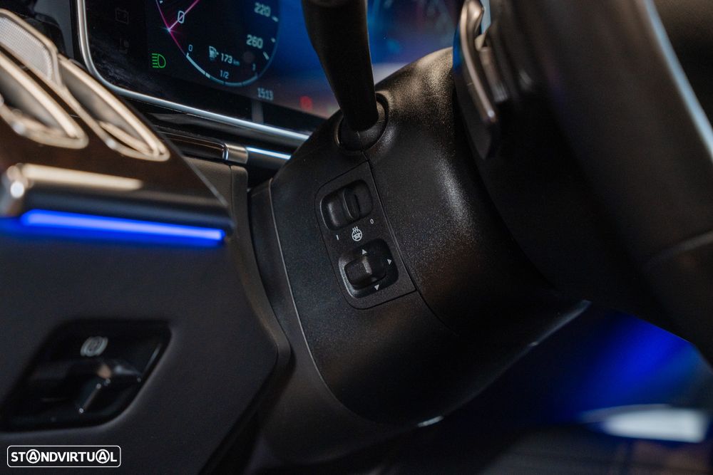 Mercedes-Benz S 580 e Longo - 32