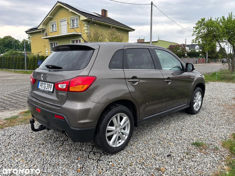 Mitsubishi ASX 1.8 DI-D 2WD Inform - 18