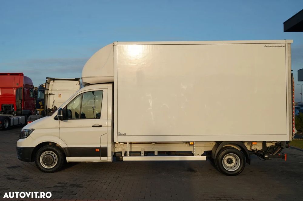 Volkswagen CRAFTER / CONTAINER / LIFT / 2019 / DUBLU / 3 LOCURI / - 6