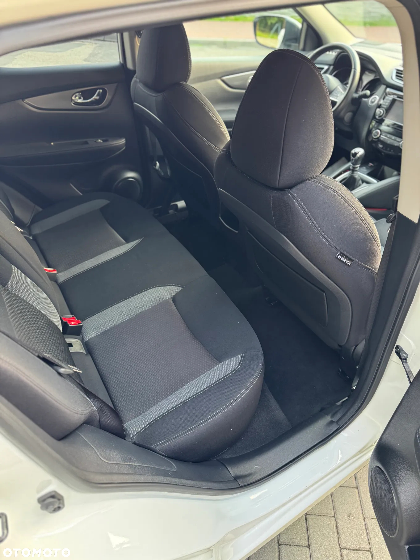 Nissan Qashqai 1.6 DCi Acenta - 9