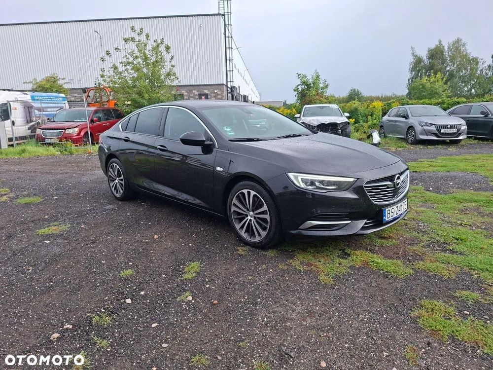 Opel Insignia 2.0 CDTI 4x4 Exclusive S&S - 2