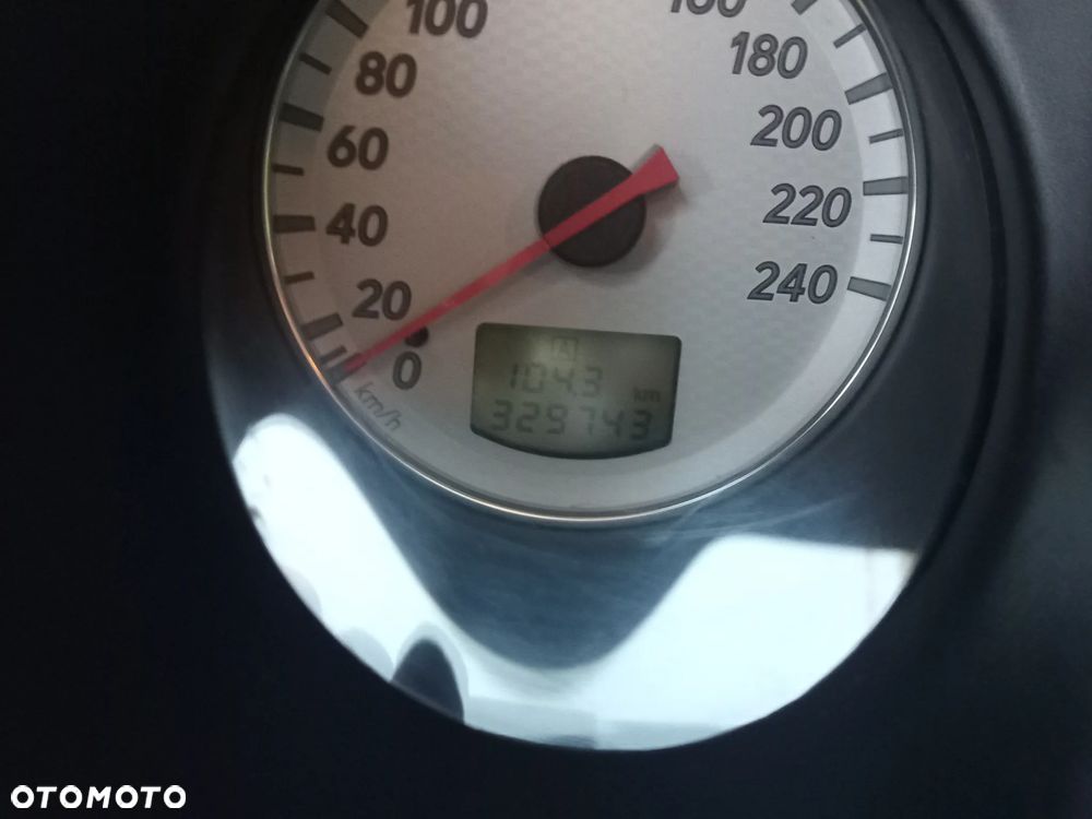 Mitsubishi Outlander 2.0 Turbo 4WD - 14