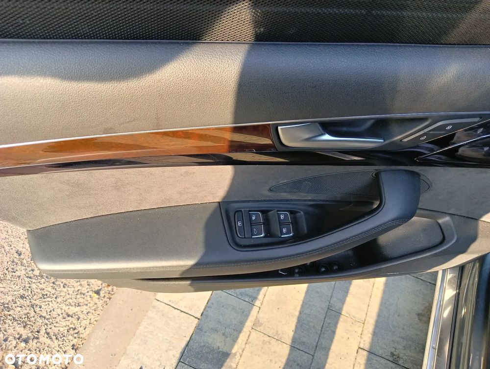 Audi A8 3.0 TFSI Quattro tiptronic - 25