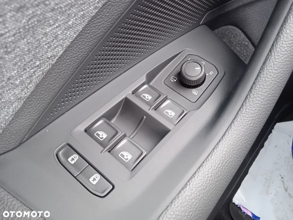 Skoda Superb 2.0 TDI SCR 4x4 Selection DSG - 24