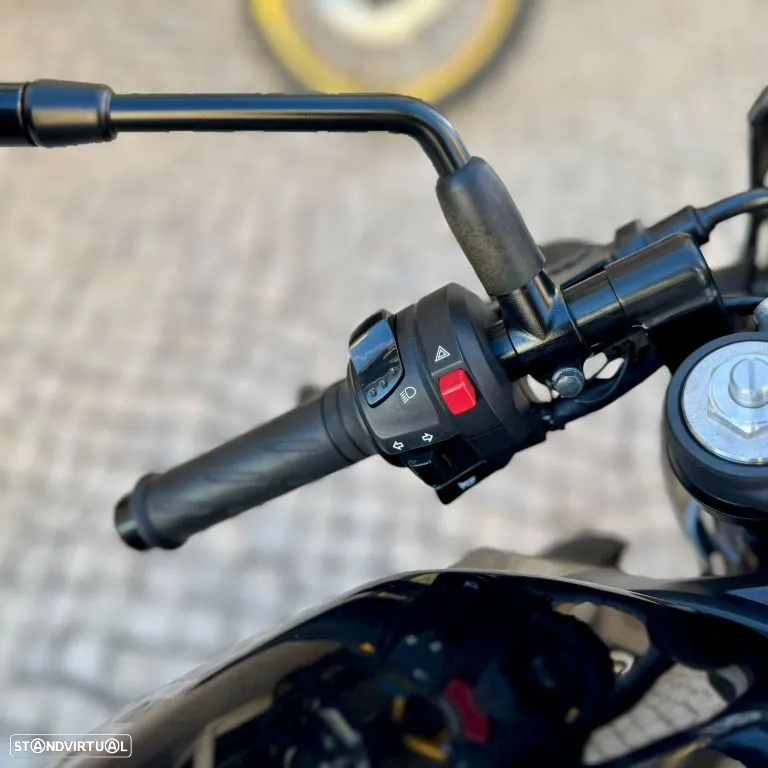 Suzuki SV 650 - 16