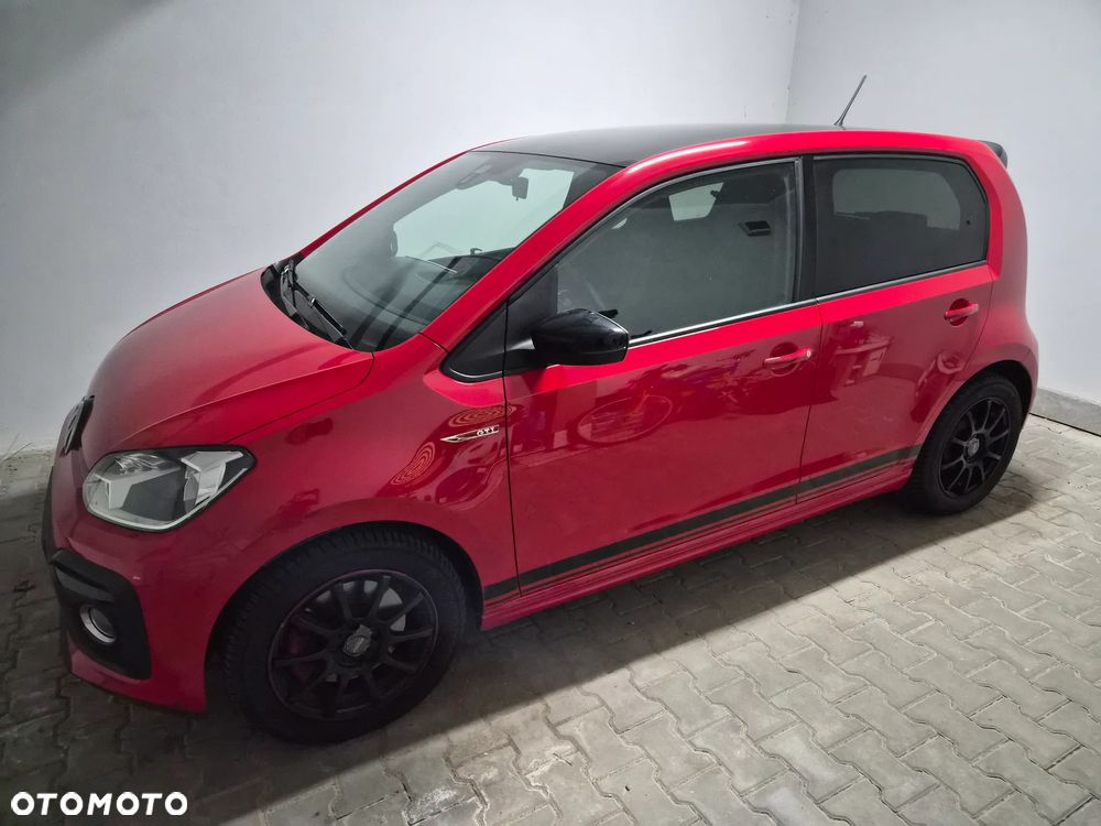 Volkswagen up! - 8