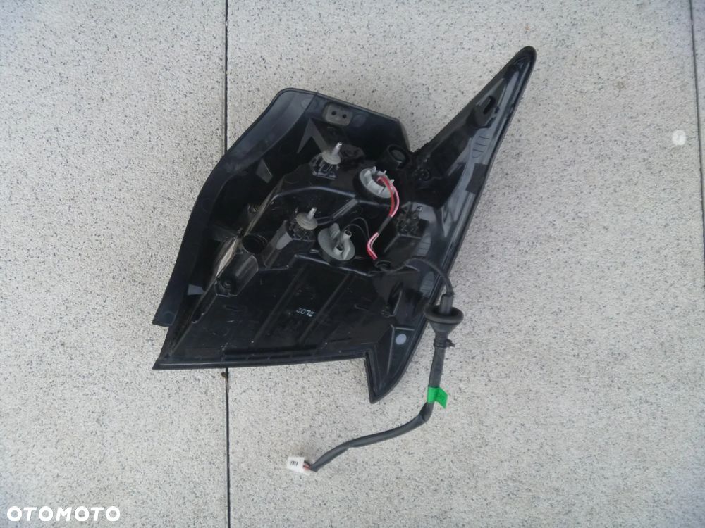HYUNDAI ELANTRA VII 2021 SEDAN LAMPA TYLNA LEWA LED 92401-AA200 - 3