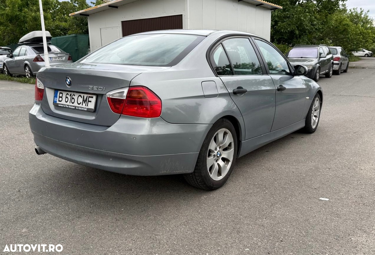 BMW Seria 3 - 2