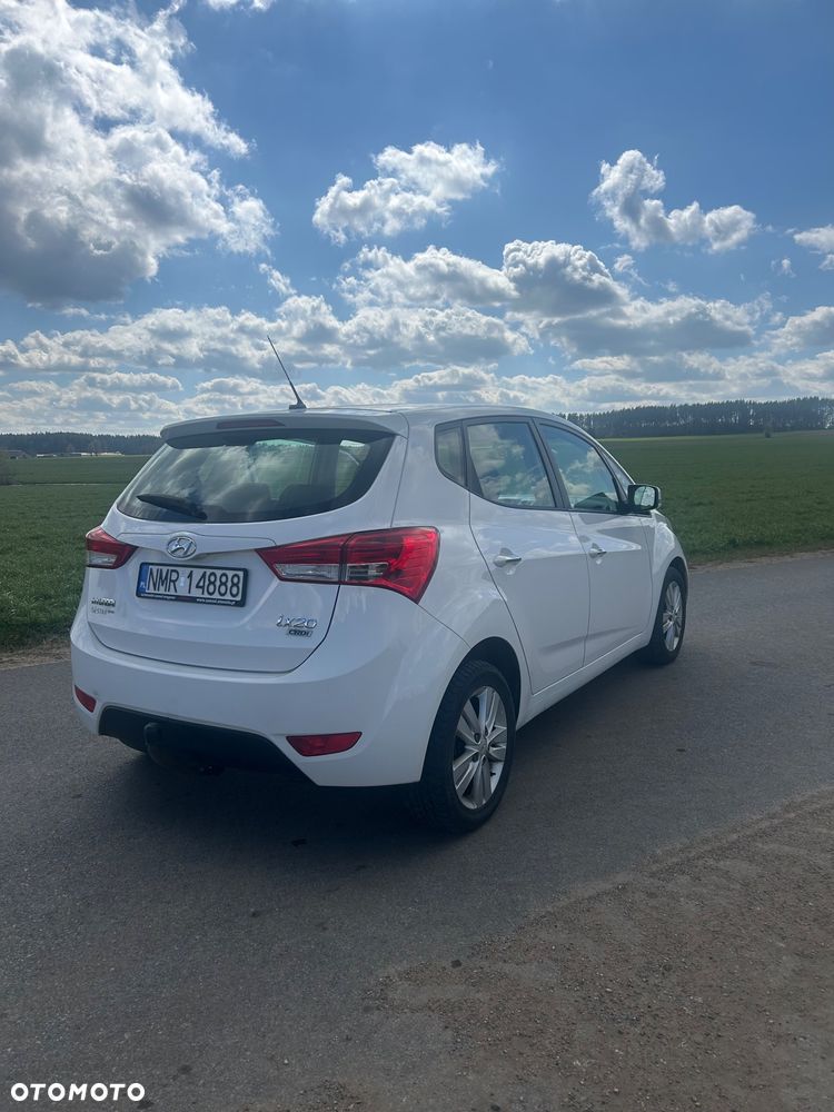 Hyundai ix20 - 6