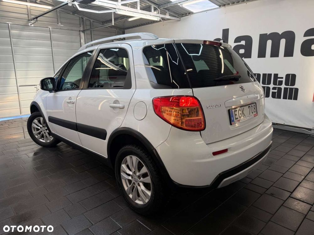 Suzuki SX4 - 13