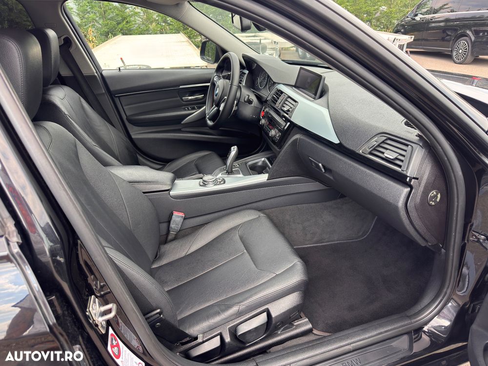 BMW Seria 3 318d Aut. - 10