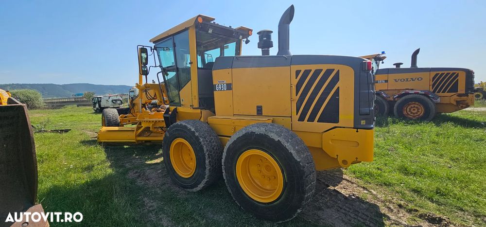 Volvo G930 Greder 6X4 - 4