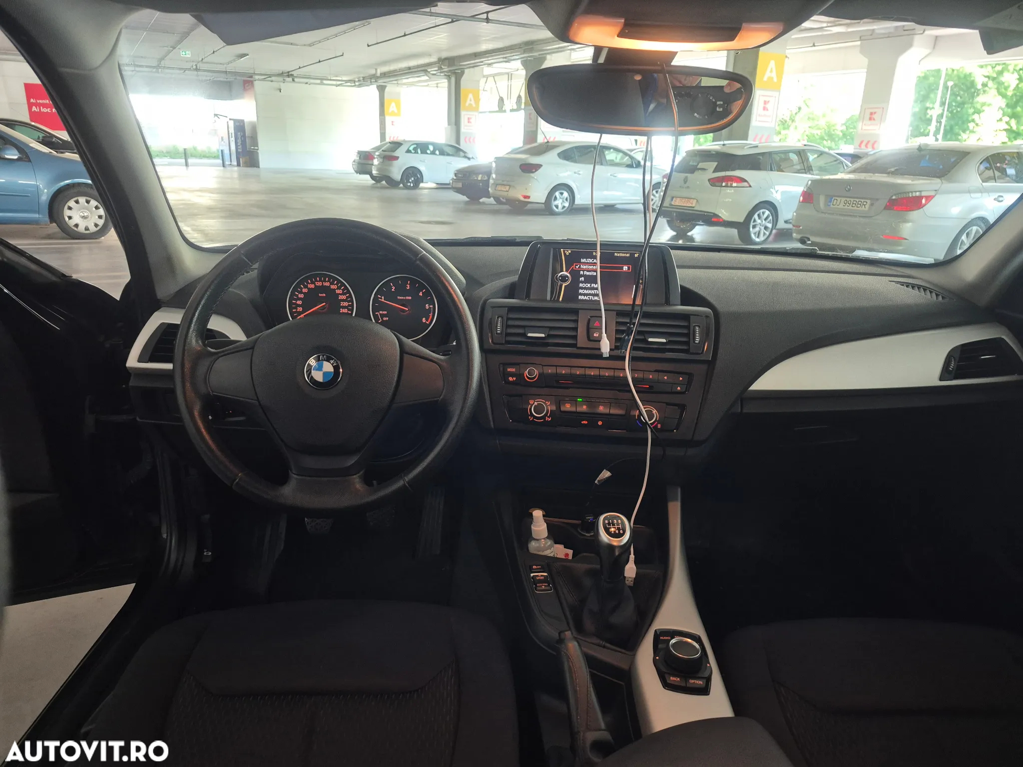 BMW Seria 1 116d - 21