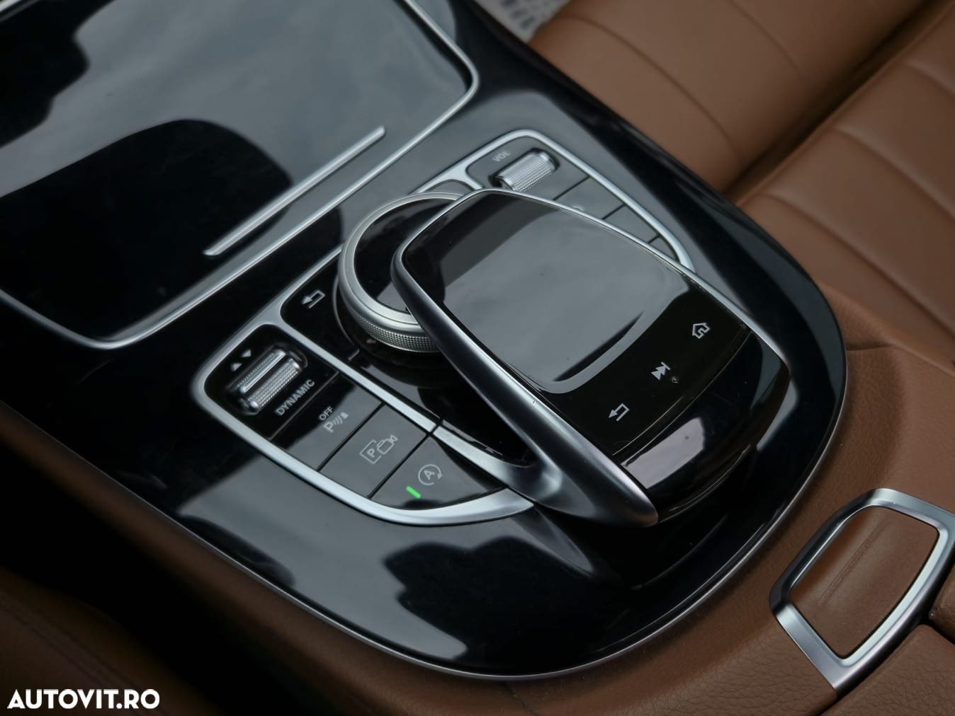 Mercedes-Benz E 220 d Coupe Aut. - 34