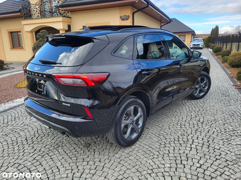Ford Kuga - 8
