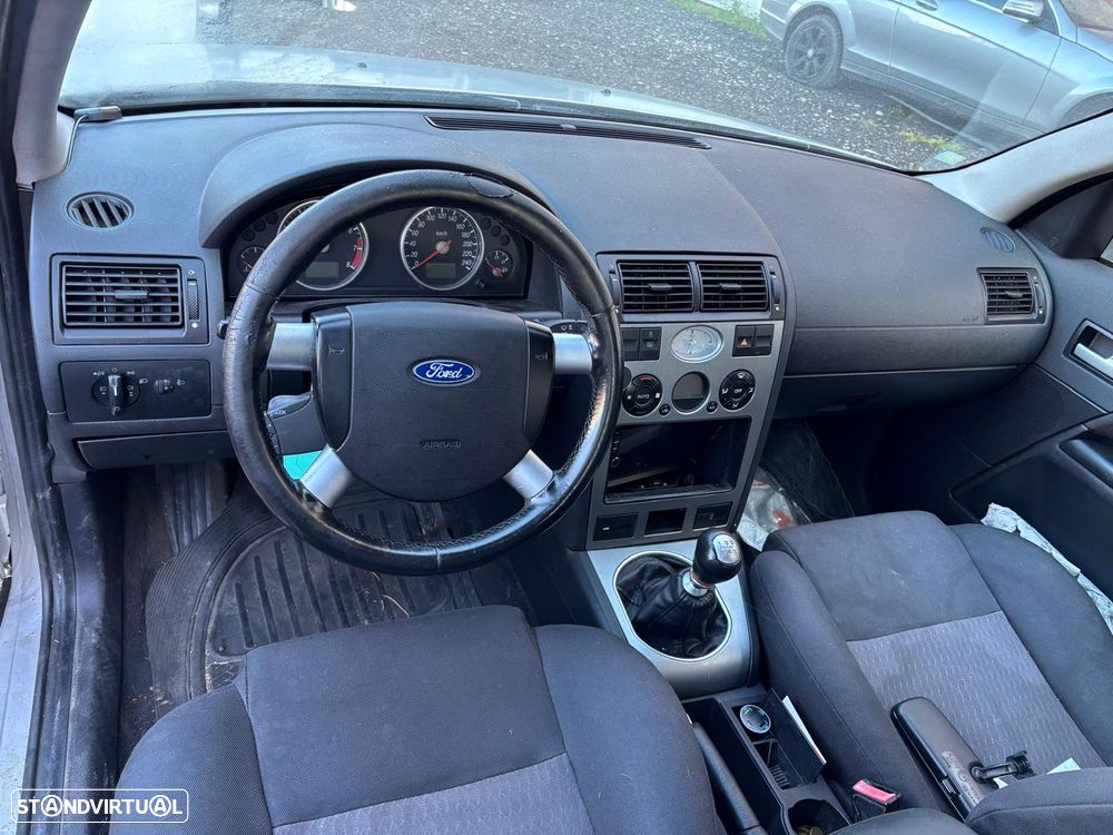 Ford Mondeo Gasolina de 2001 para peças - 6