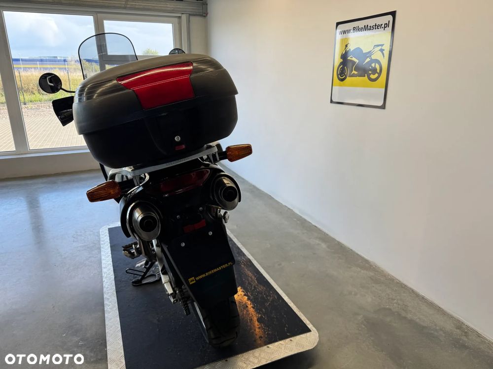 Honda XL - 17