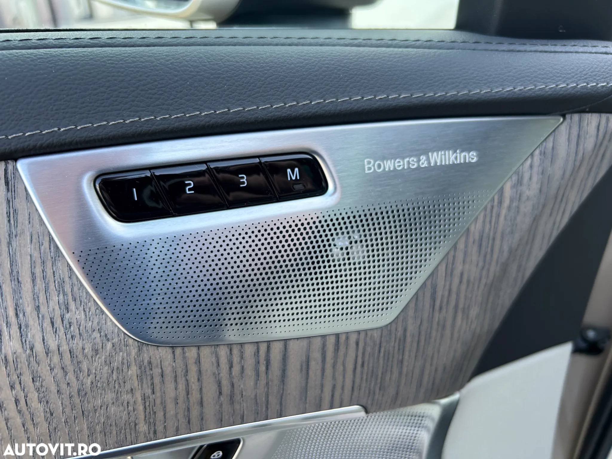 Volvo XC 90 Recharge T8 AWD Ultimate Bright - 27