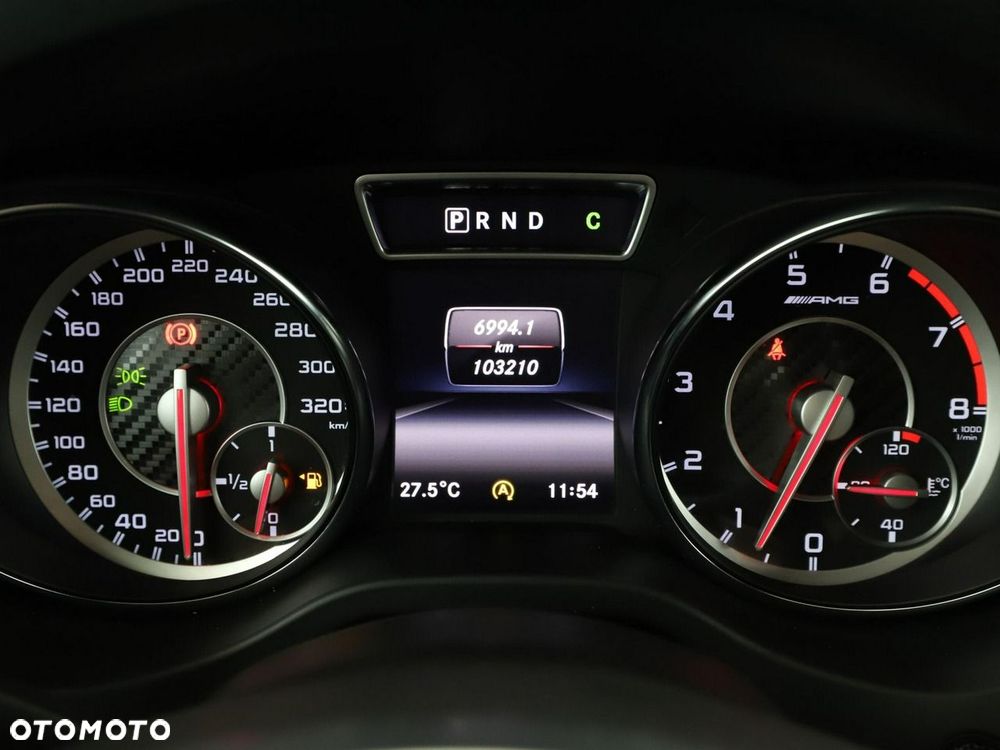 Mercedes-Benz GLA 45 AMG 4-Matic - 23
