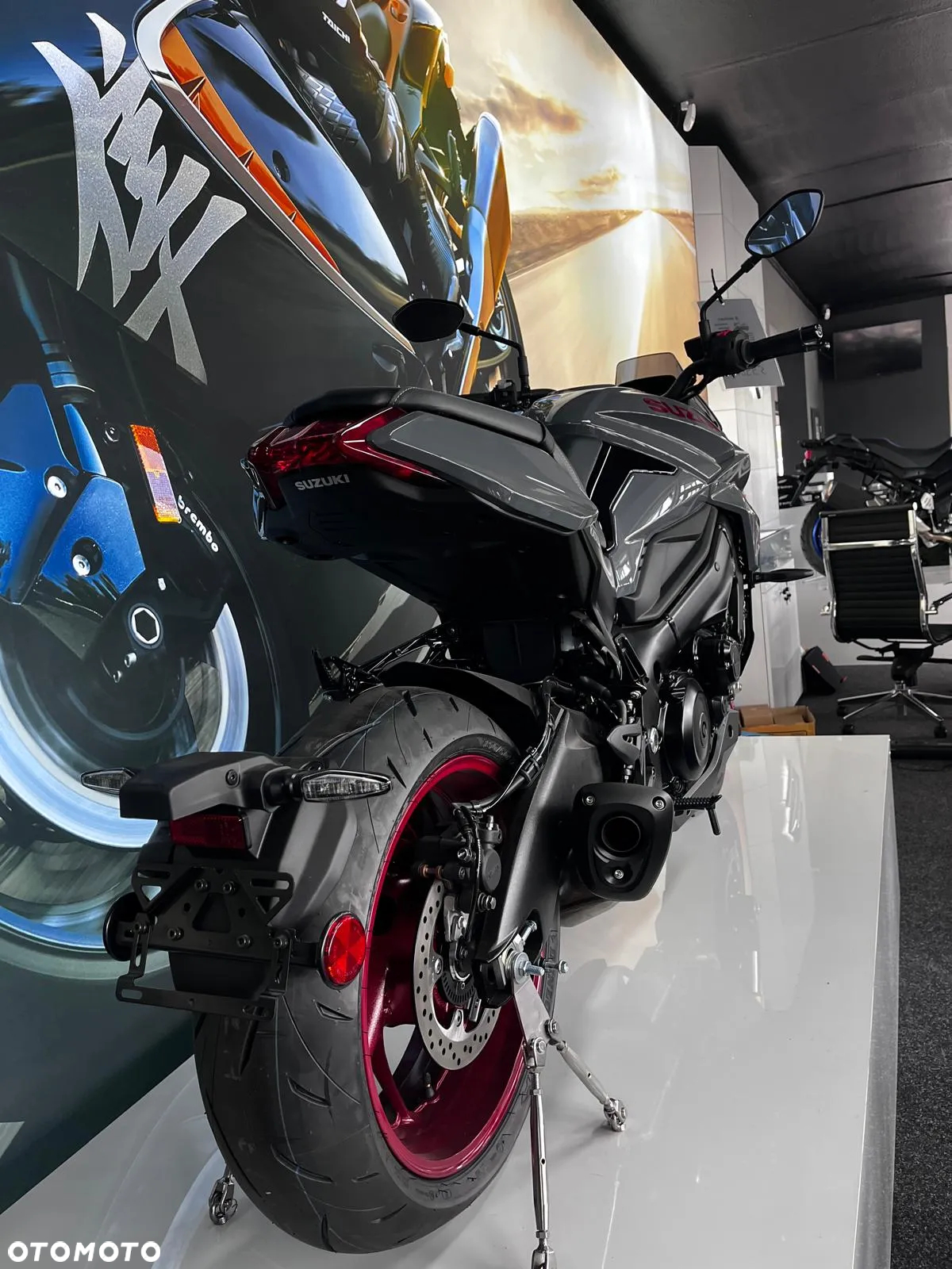 Suzuki Katana - 5