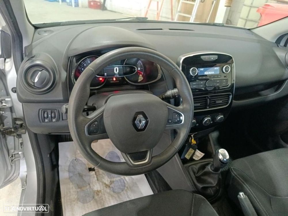 Renault Clio Van 1.5 dCi Zen c/IVA - 5