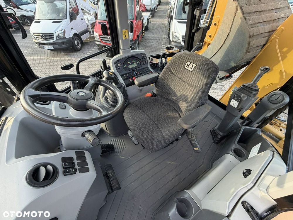 Caterpillar 444F Sterowanie na Joystickach Klima FULL OPCJA - 21