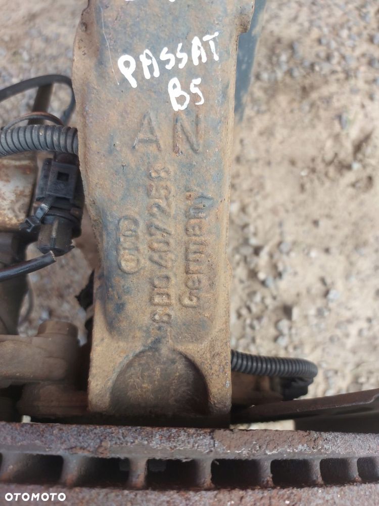 PASSAT B5 FL ALT MCPERSON ZWROTNICA PRAWA PÓŁOŚ - 5