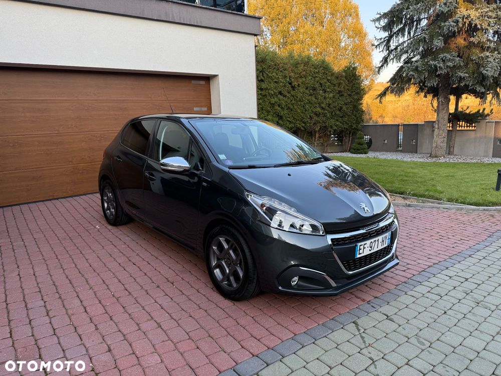 Peugeot 208 1.2 VTi Style - 3
