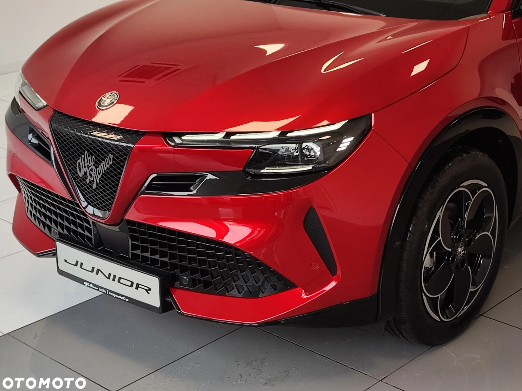 Alfa Romeo Junior 1.2 mHEV Ibrida eDCT - 2