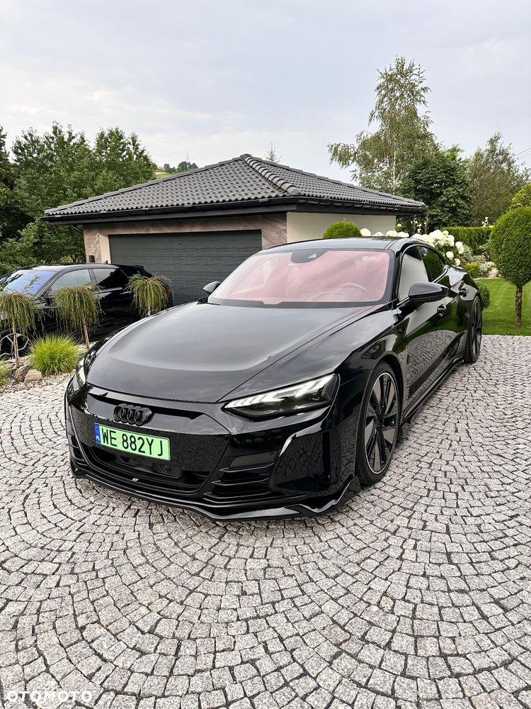 Audi e-tron GT - 14