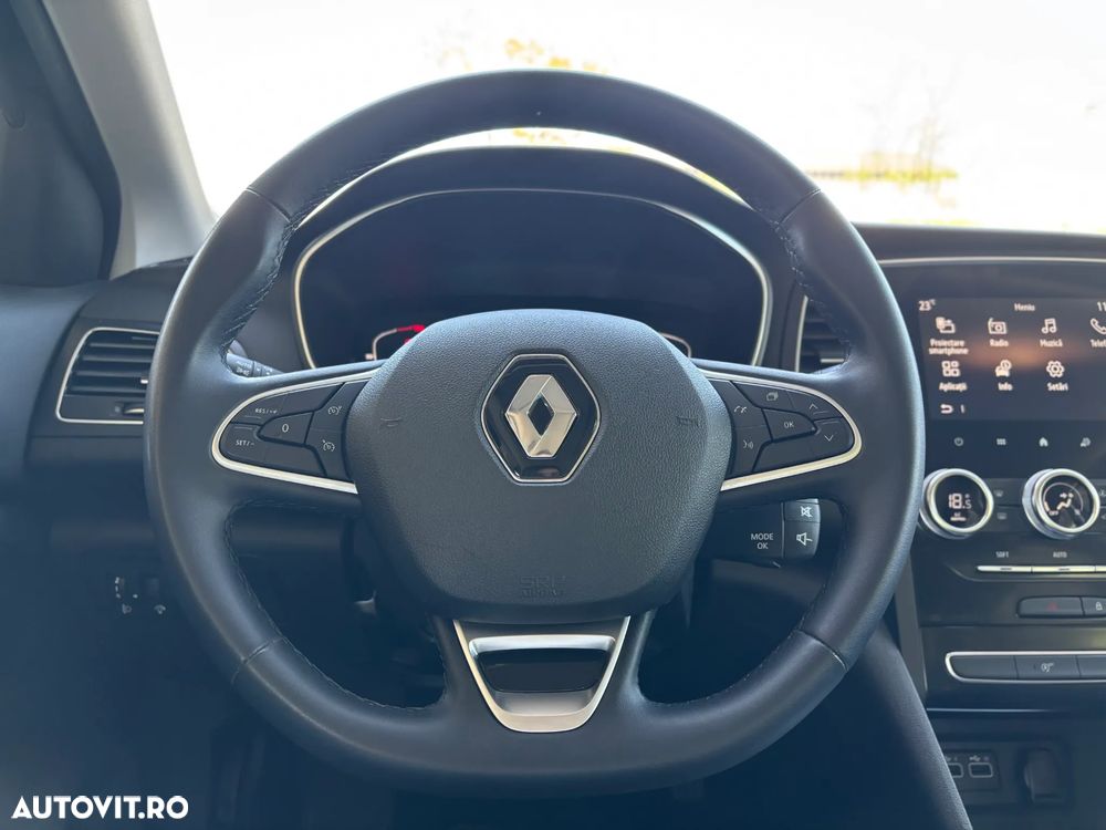 Renault Megane TCe GPF Intens - 28