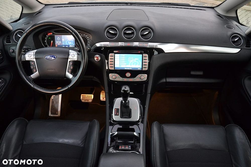 Ford S-Max - 4
