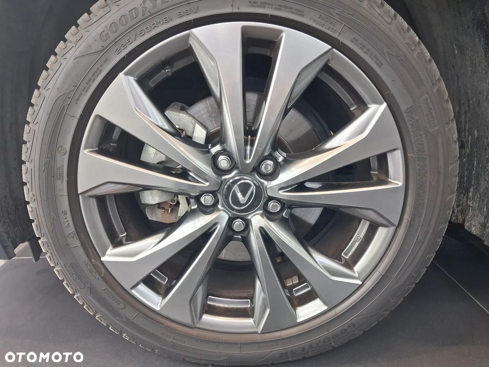 Lexus UX 250h F Sport AWD - 13