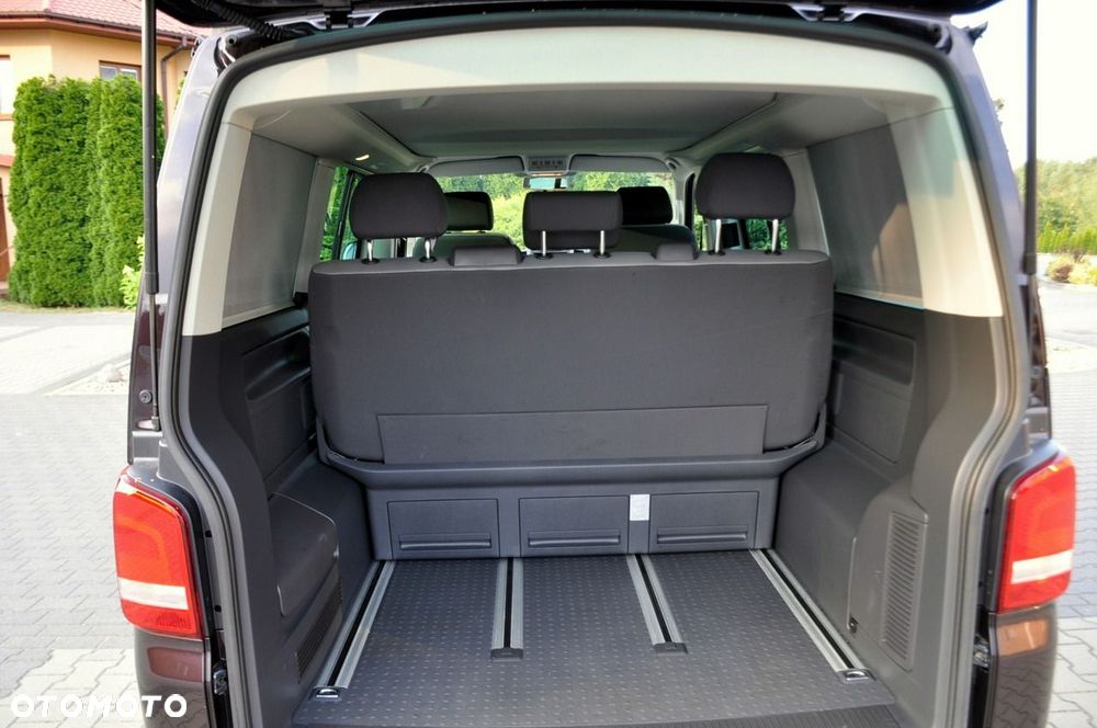 Volkswagen California - 38