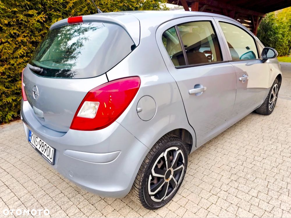 Opel Corsa 1.2 16V Color Edition - 5