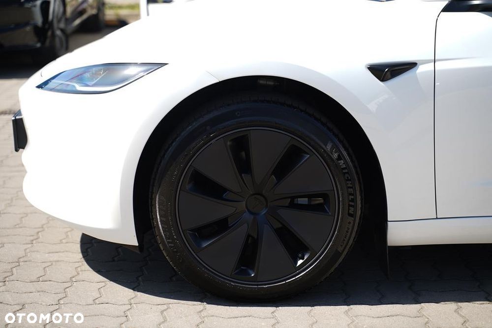 Tesla Model 3 RWD Premium - 17