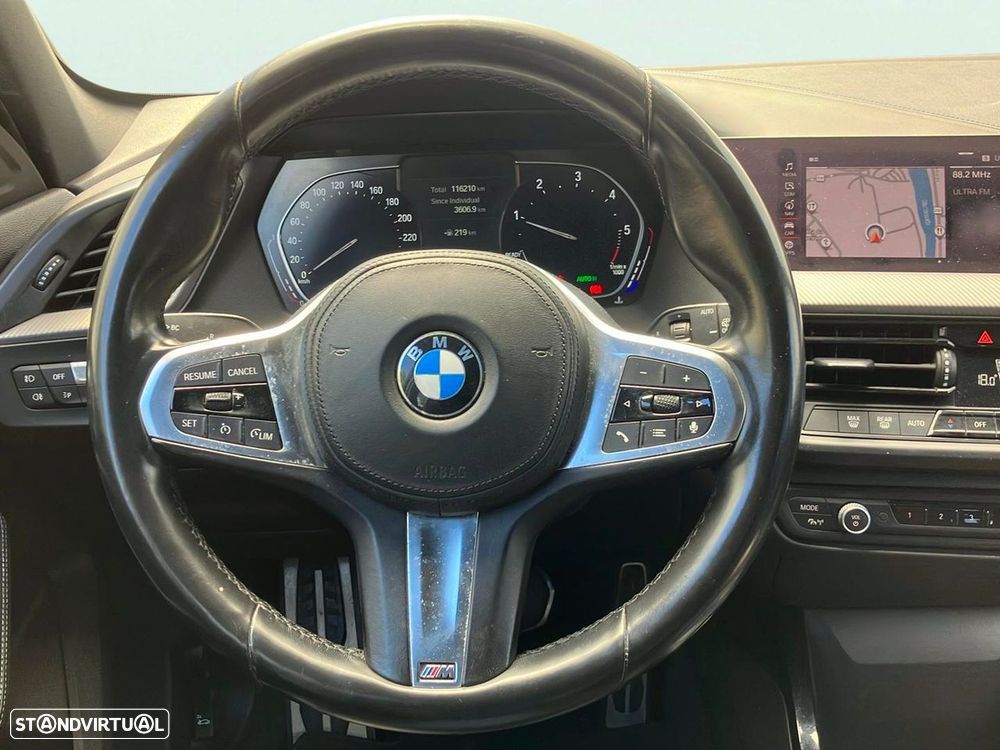 BMW 116 d Pack Desportivo M Auto - 12